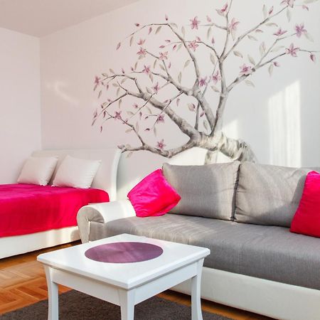 Stay In Apartments Белград Екстериор снимка