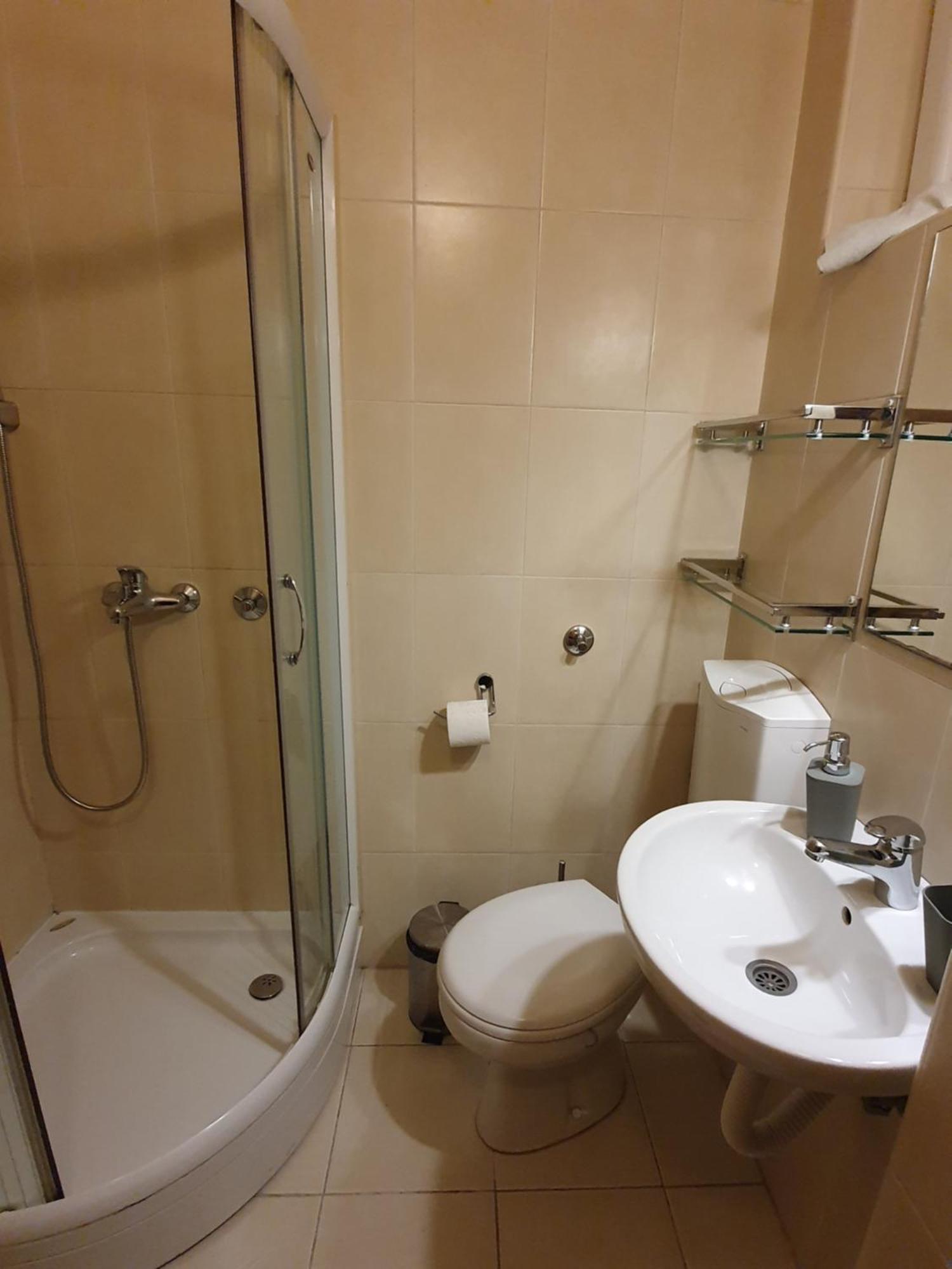 Stay In Apartments Белград Стая снимка