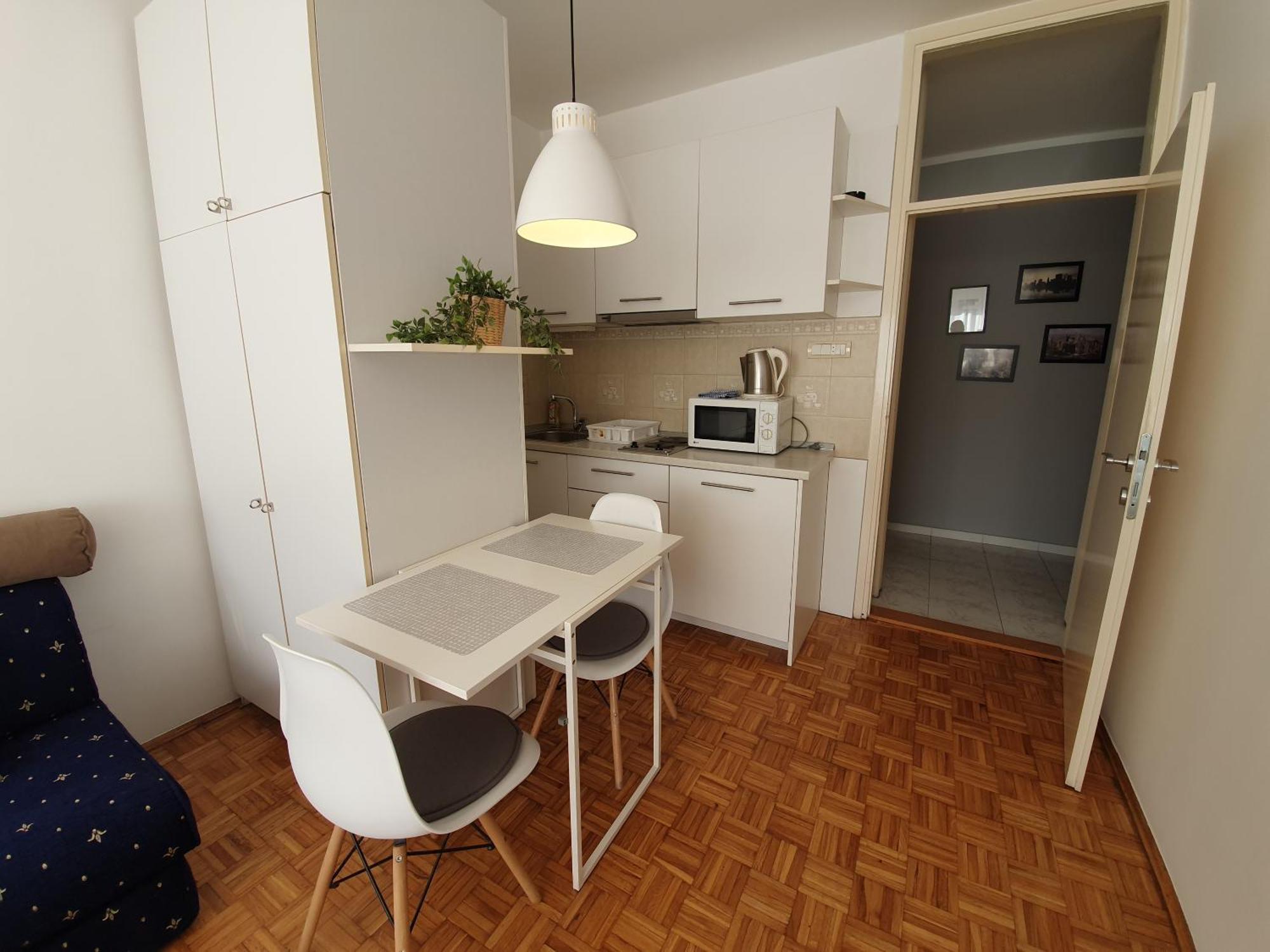 Stay In Apartments Белград Стая снимка