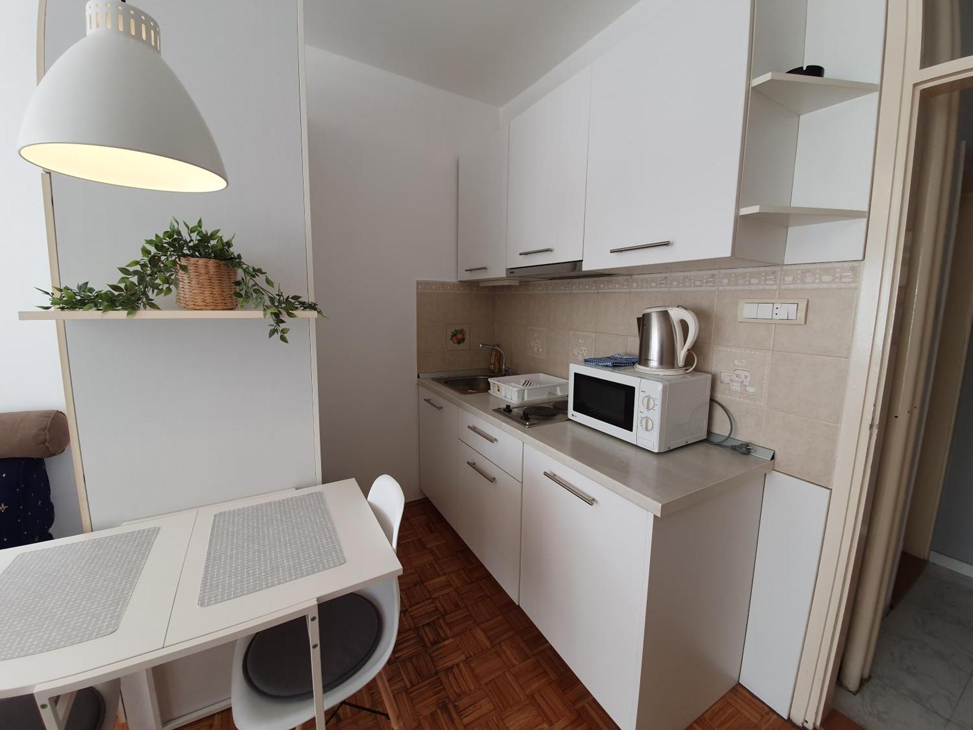 Stay In Apartments Белград Стая снимка