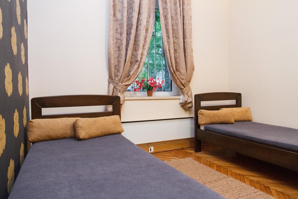 Stay In Apartments Белград Екстериор снимка