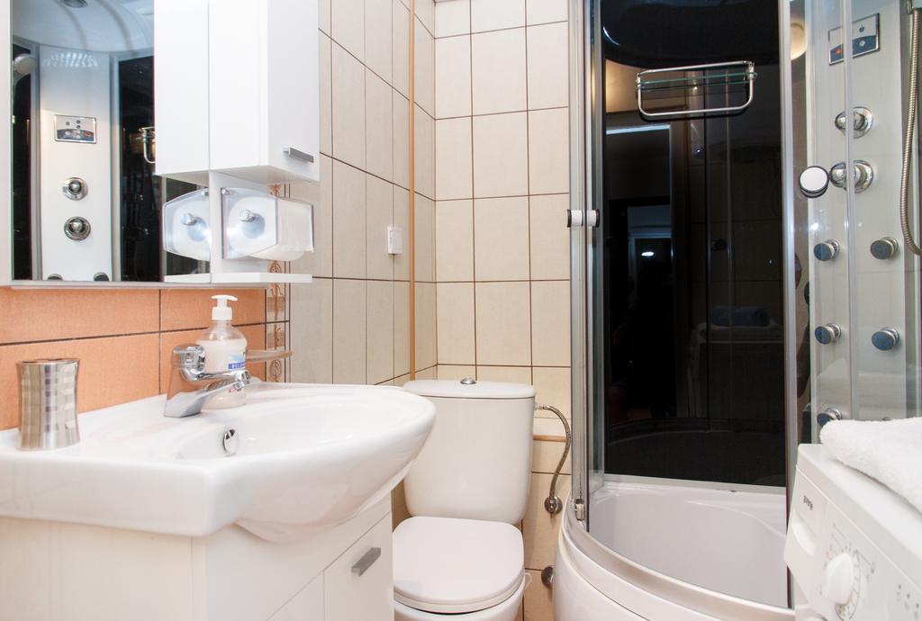 Stay In Apartments Белград Стая снимка